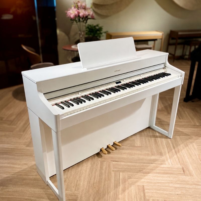 Đàn Piano Điện Roland HP-702WH tại Vạn Phúc Music