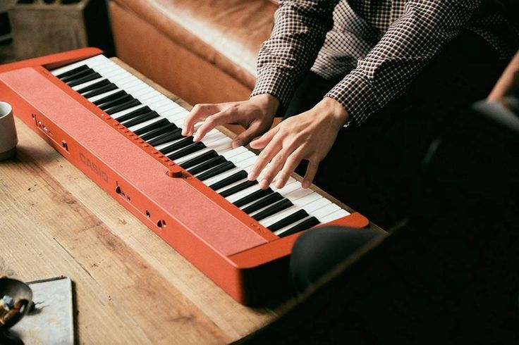 Cùng Vạn Phúc Music rewiew xem ROLAND LX 705 có gì nhé!