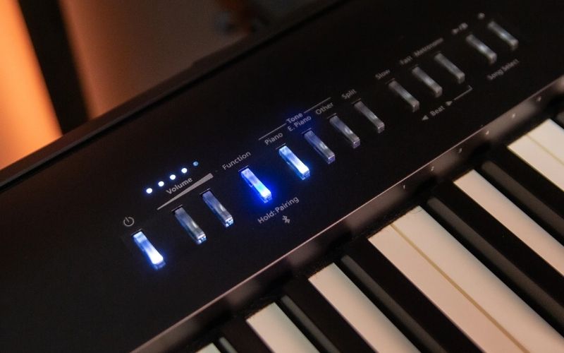 Roland FP-30X hỗ trợ kết nối Bluetooth MIDI