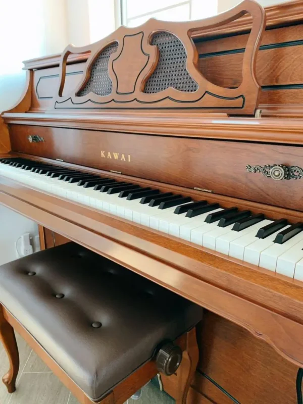Đàn piano cơ upright Kawai C880FRG