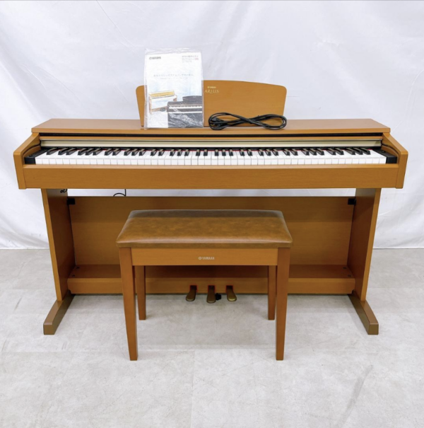 YAMAHA YDP-160