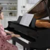 Với chiều dài 5'8 ", Yamaha C2 phù hợp cho cả gia đình và phòng thu
