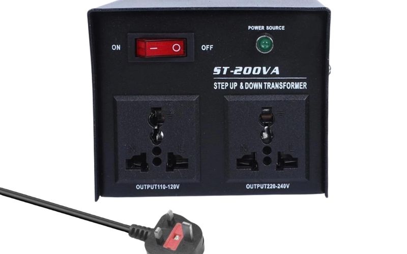 Gắn bộ chuyển đổi điện áp tự chế dễ gặp rủi ro về điện