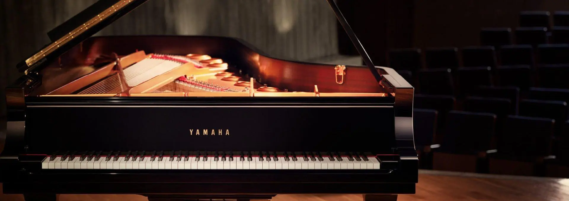 Yamaha CFX - Cây đại dương cầm nổi tiếng thế giới
