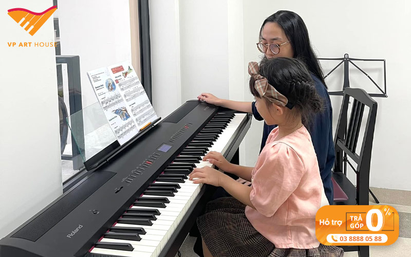 hoc-dan-piano-co-kho-khong-cac-yeu-to-anh-huong