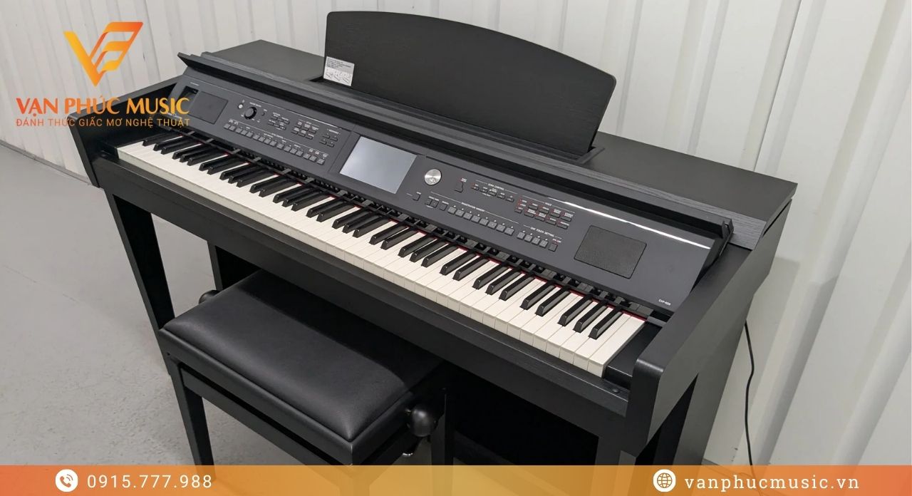 YAMAHA CVP 605B