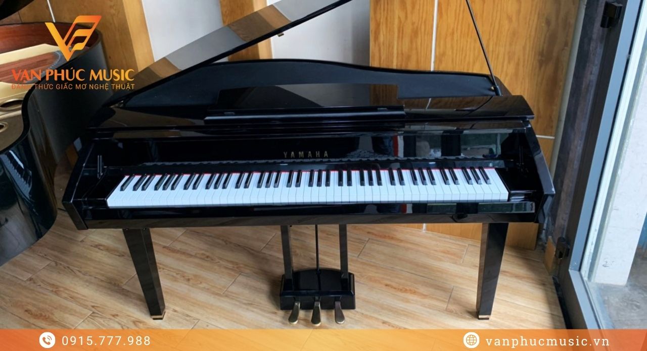 Yamaha DGP-7 Yamaha DGP-7