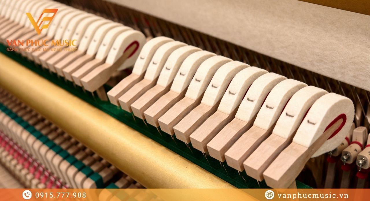 Yamaha UX upright piano Yamaha UX upright piano