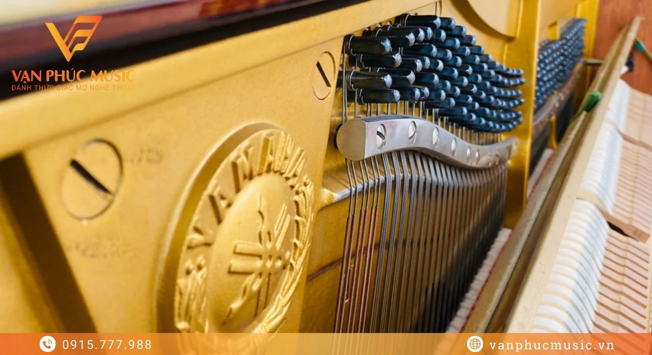 piano cơ yamaha w106