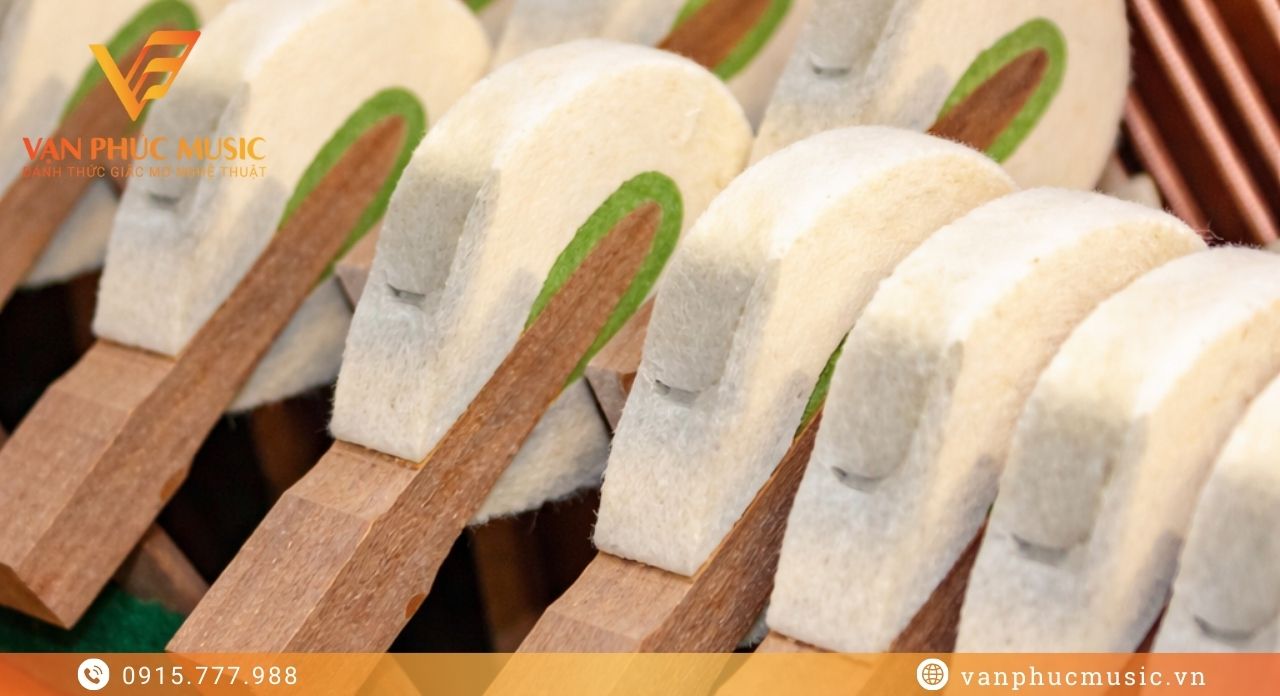 đàn piano cơ Yamaha W106B