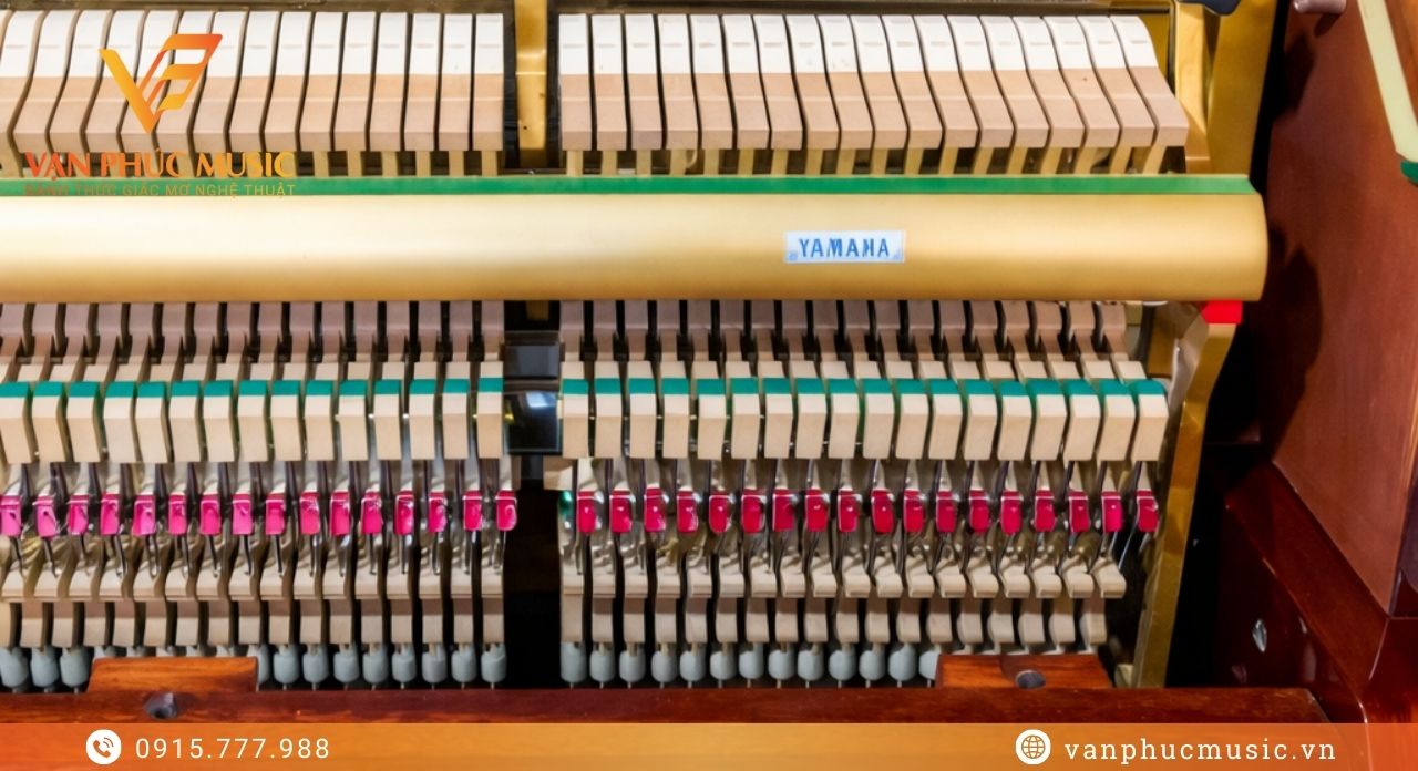 Đàn upright piano Yamaha W106BM