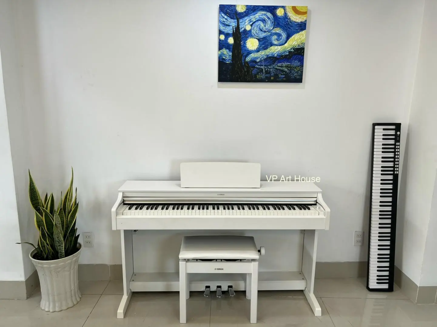 Đàn Piano điện Yamaha YDP 163 WH
