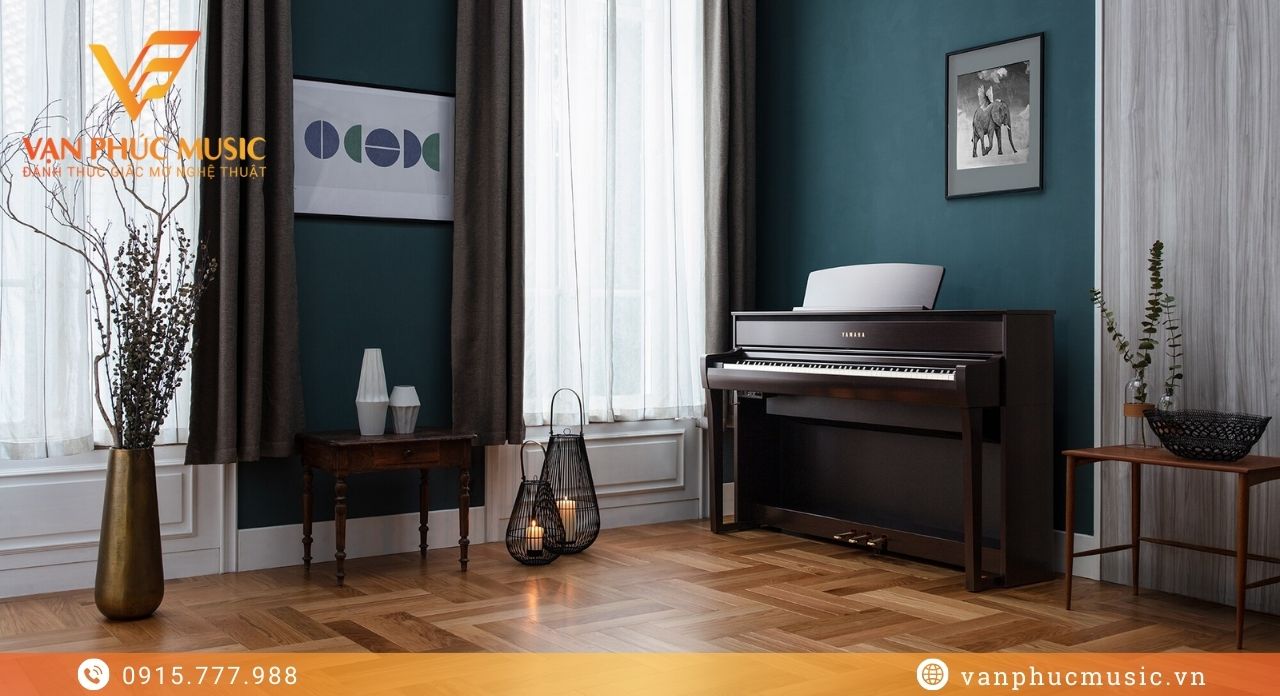 YAMAHA CLP 745PE YAMAHA CLP 745PE