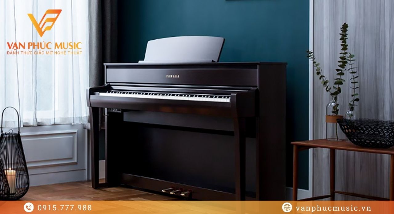 YAMAHA CLP 775PE YAMAHA CLP 775PE