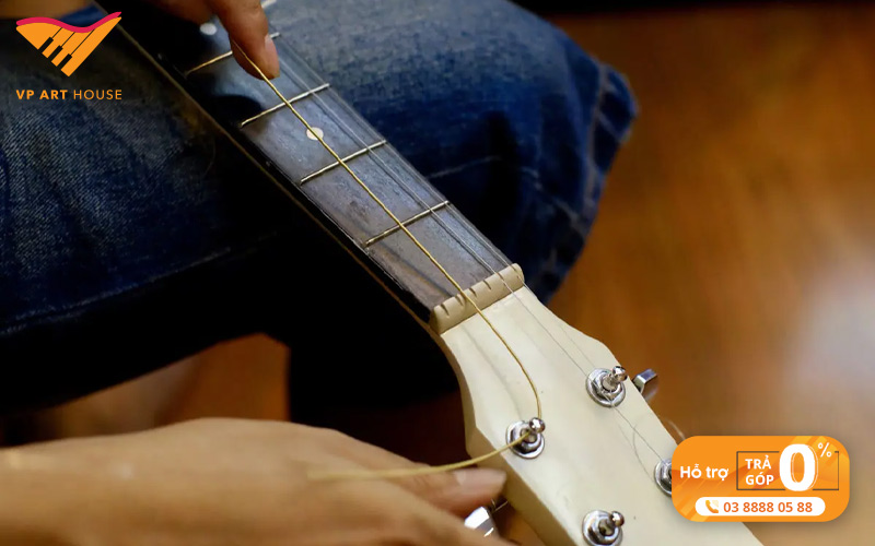 khi-nao-nen-thay-day-dan-guitar