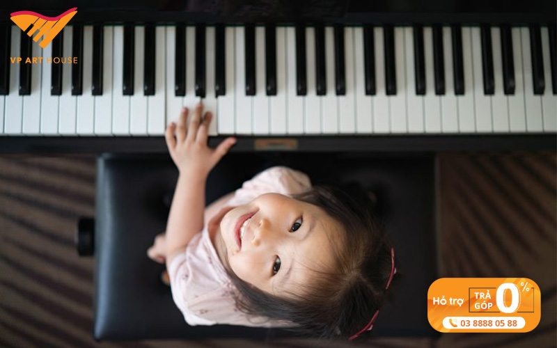 nen-chon-piano-co-hay-piano-dien-khi-moi-bat-dau