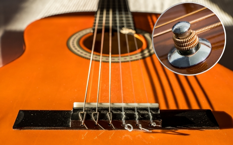 Tùy loại đàn guitar mà bạn nên chọn dây nylon hoặc dây thép
