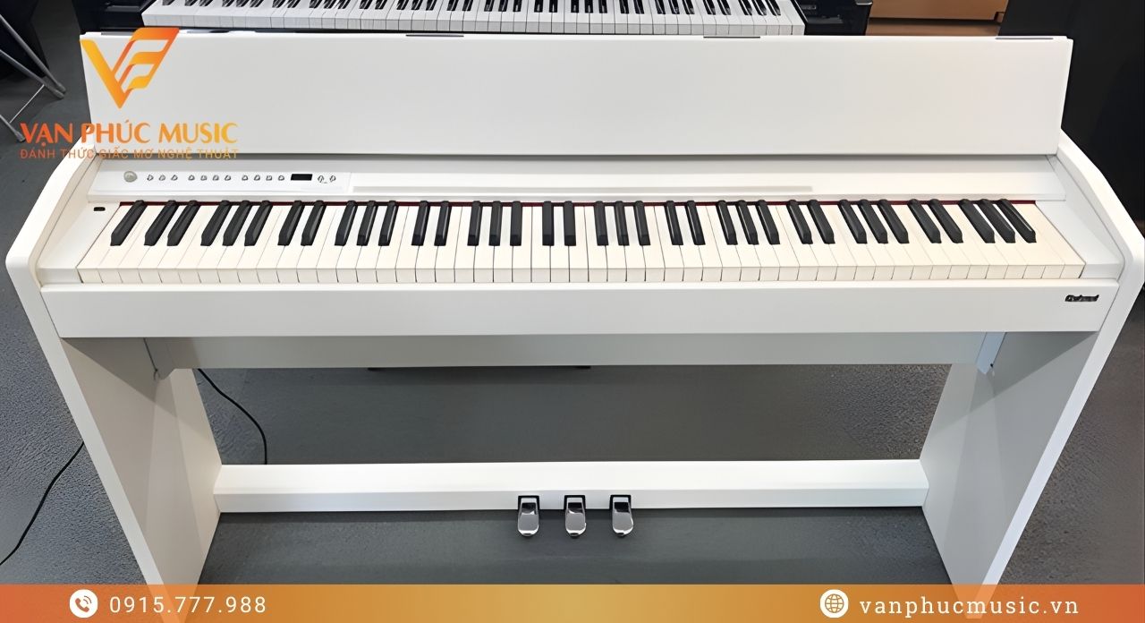 ROLAND F 701WH