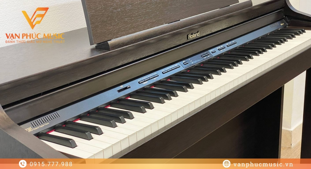 Roland HP 305R Roland HP 305R