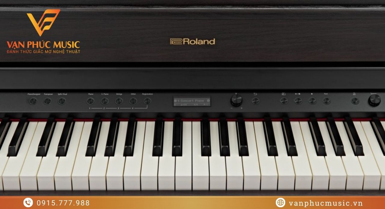 ROLAND HP 702DR