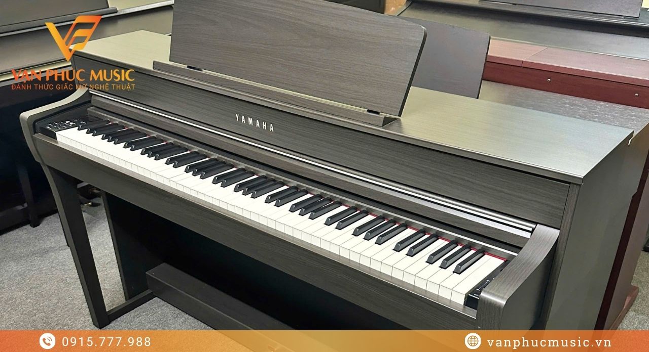 Yamaha CLP-745DW Yamaha CLP-745DW