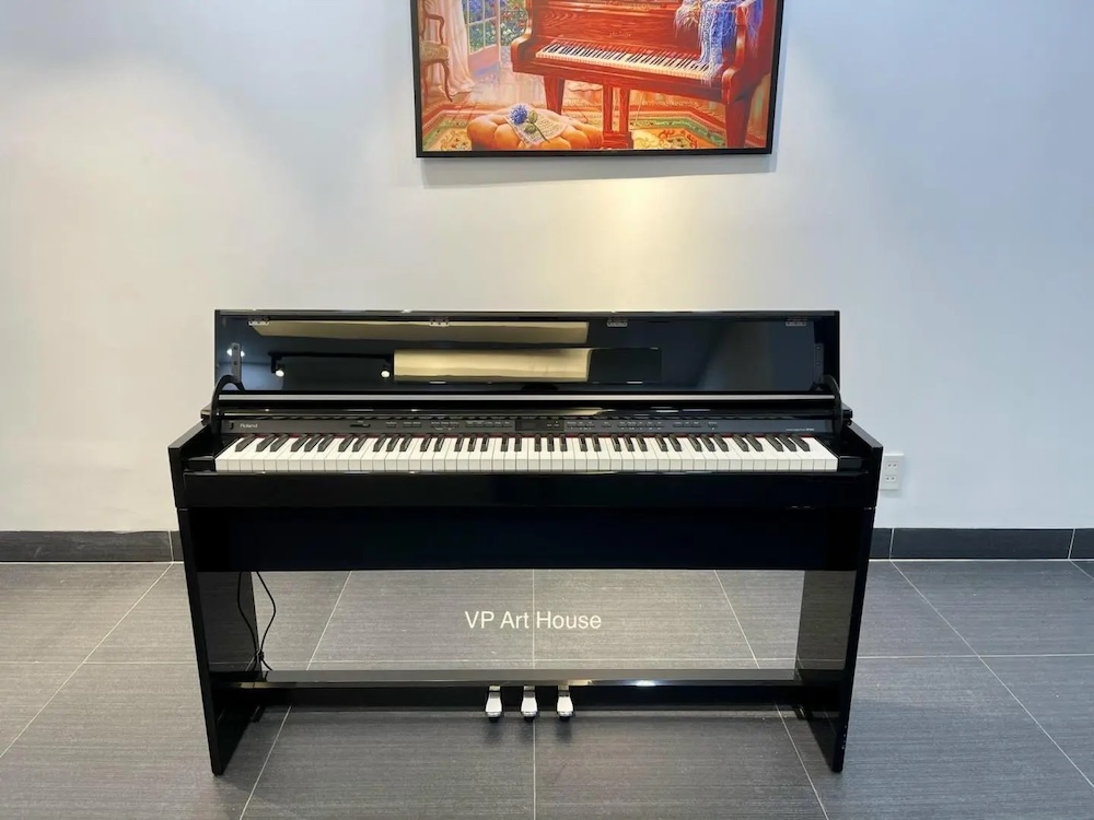 Xem chi tiết đàn piano Roland DP 90 S PE Đàn piano điện Roland DP 90 S màu đen bóng