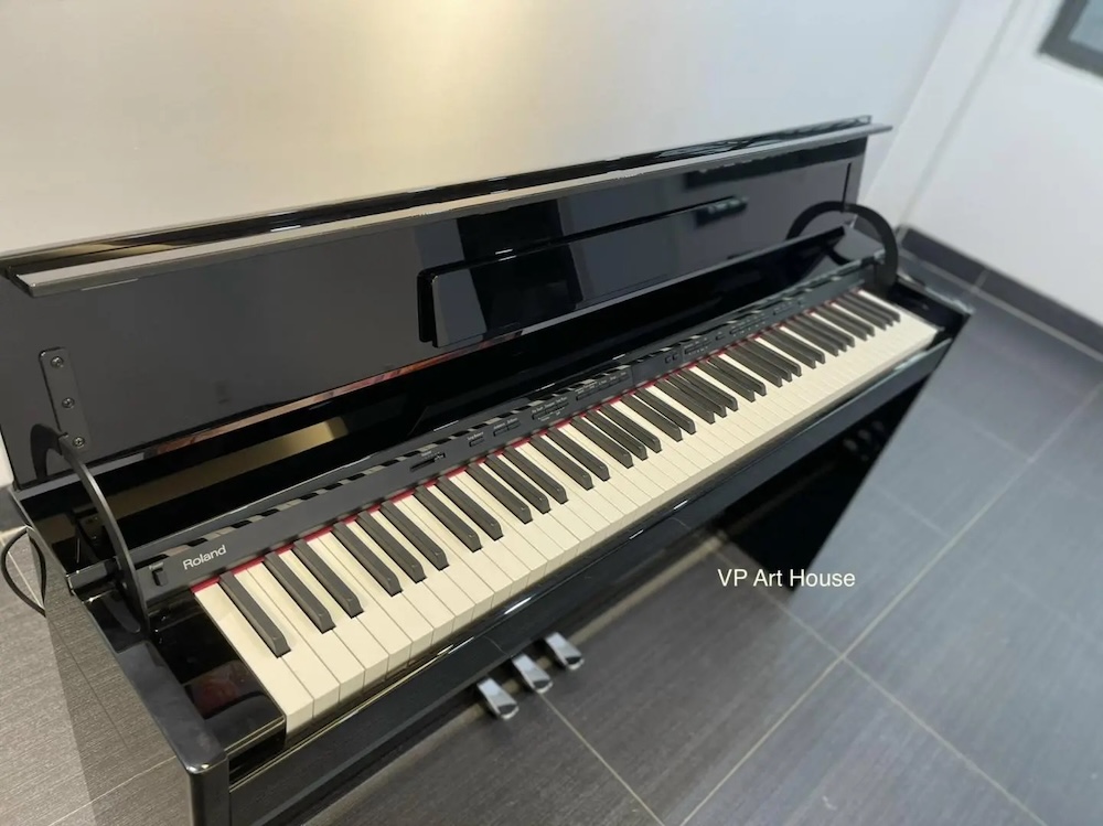 Đàn piano Roland DP 90 S PE tại cửa hàng VP Art House bàn phím đàn piano Roland DP 90 S PE