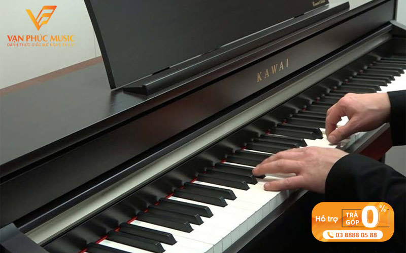 ai-phu-hop-voi-dan-piano-kawai-ca-58b