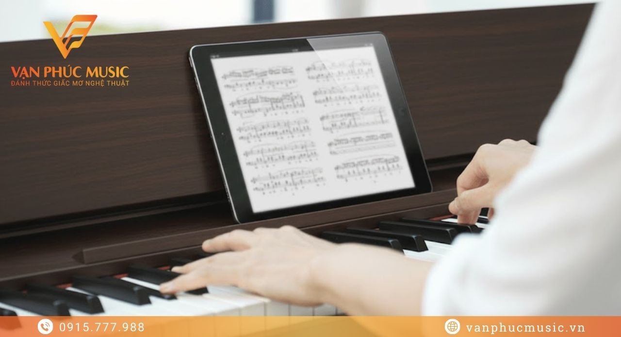 ROLAND KIYOLA KF 10KMB