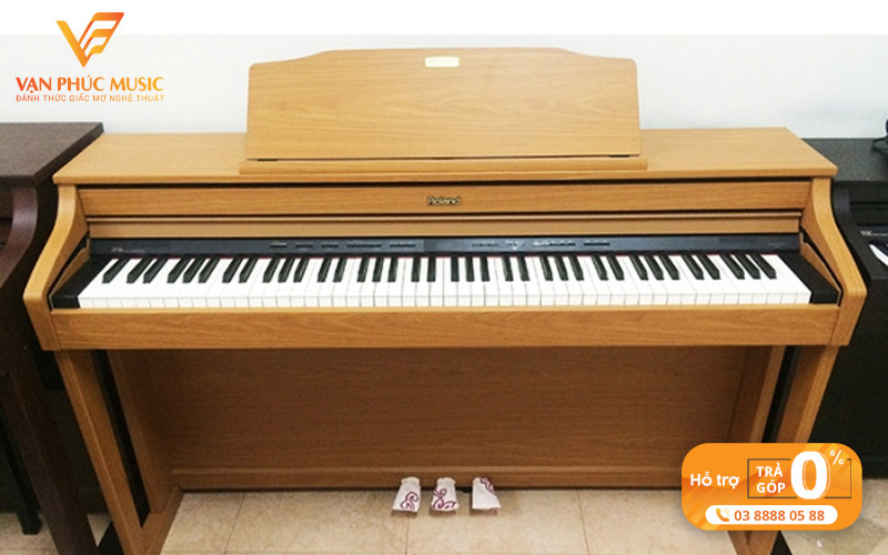 so-sanh-roland-hp-205lw-va-hp-305