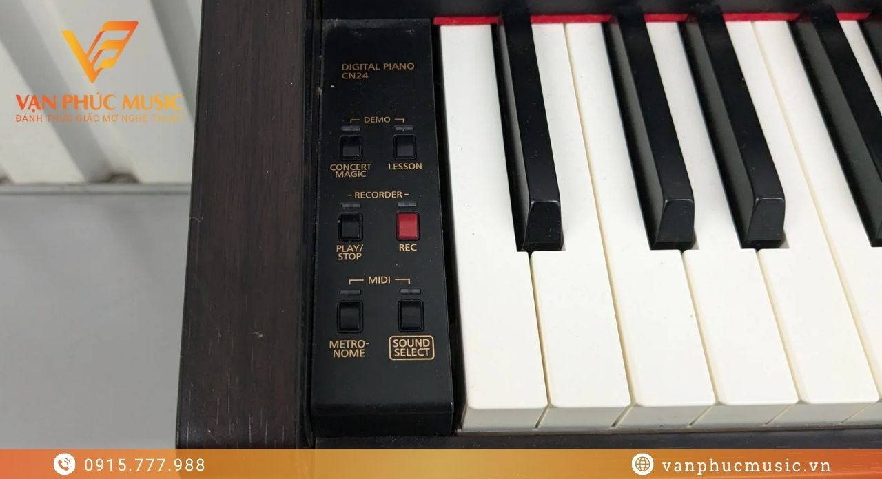 KAWAI CN 24R KAWAI CN 24R