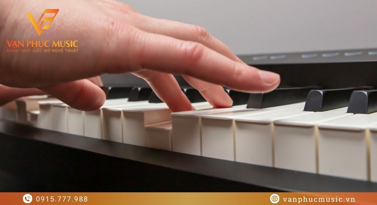 Roland FP E50BK Roland FP E50BK