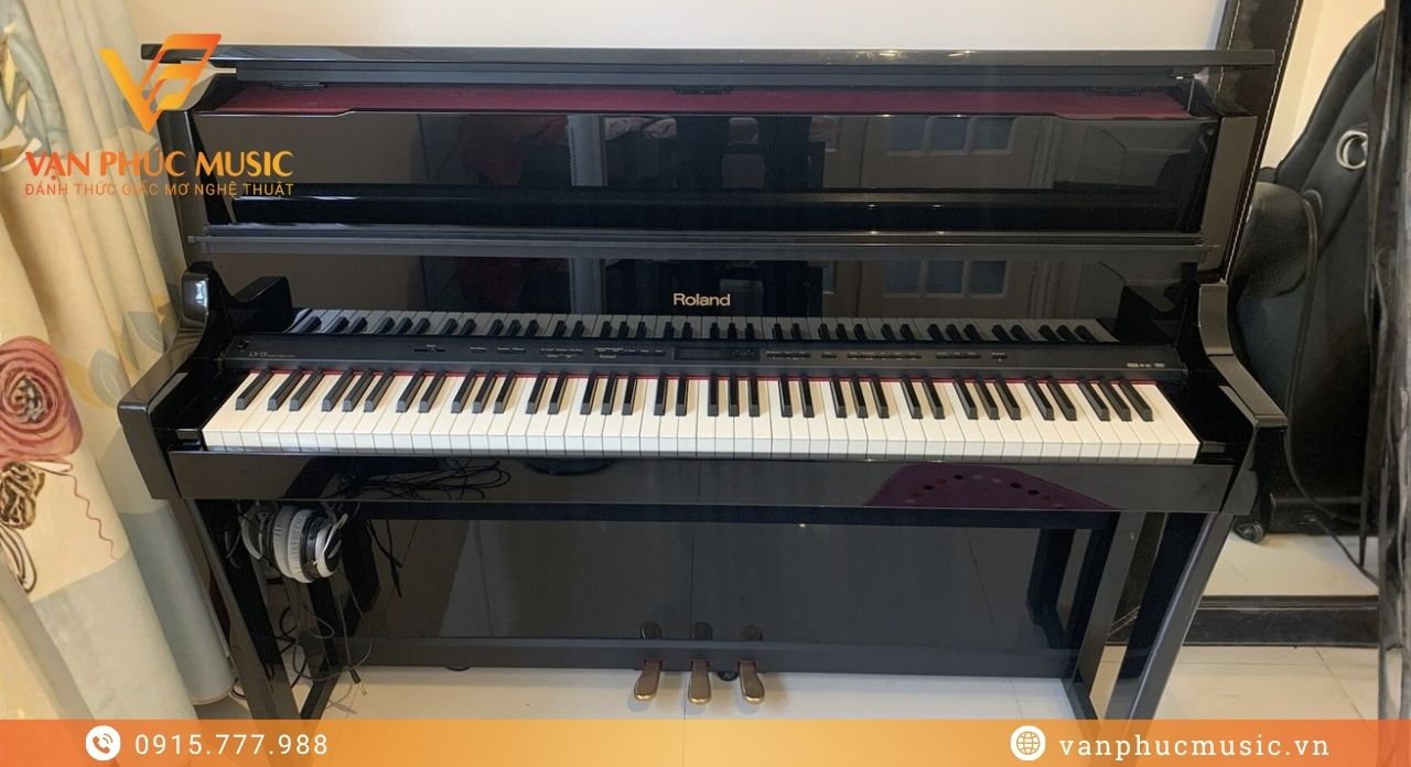 ROLAND LX 15PE ROLAND LX 15PE