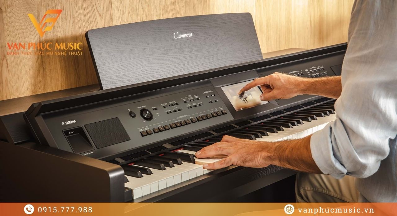 YAMAHA CVP 905B YAMAHA CVP 905B