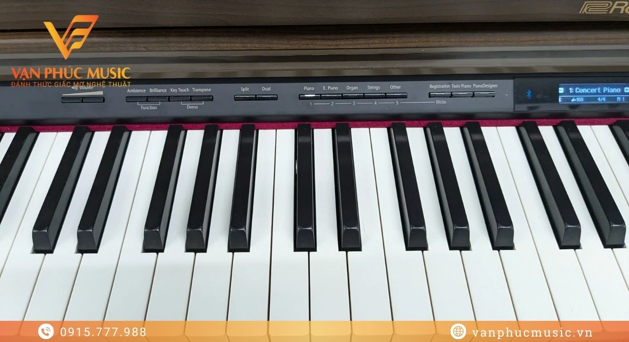 Roland LX 7GP-BW Roland LX 7GP-BW