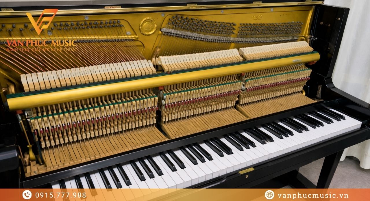 đàn đứng Yamaha U1G