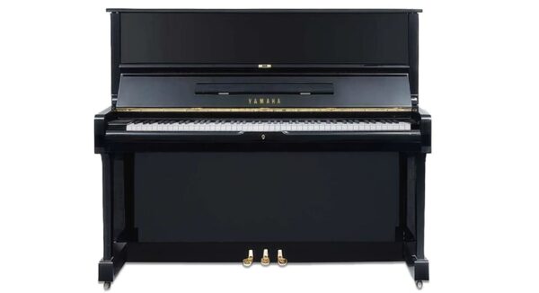 YAMAHA U1M