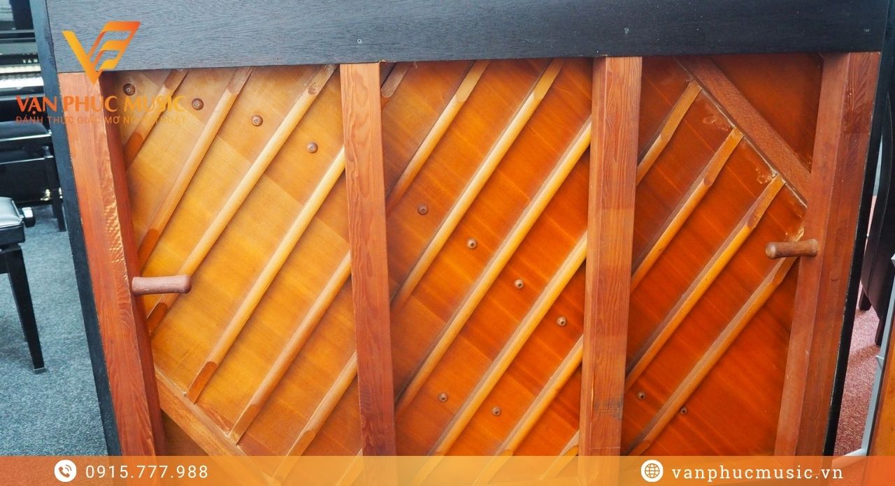 Yamaha U2H used Nhật Bản