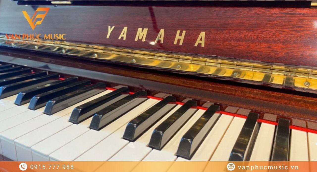Yamaha U30Sa piano upright