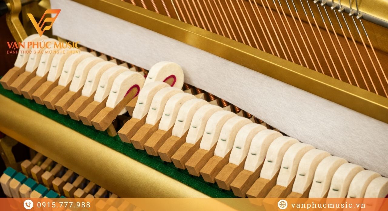 Yamaha U30SA upright piano