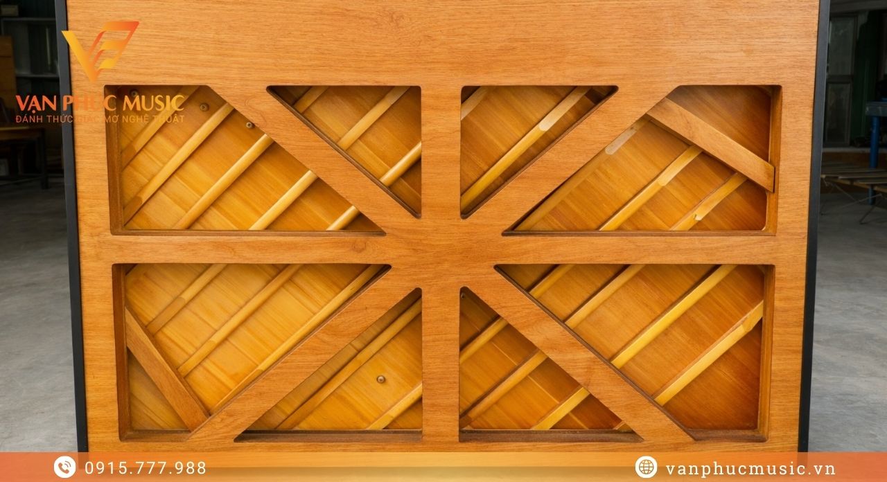 YAMAHA UX30A YAMAHA UX30A