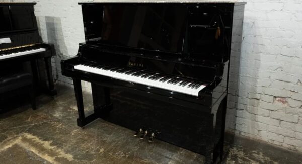 YAMAHA UX30A