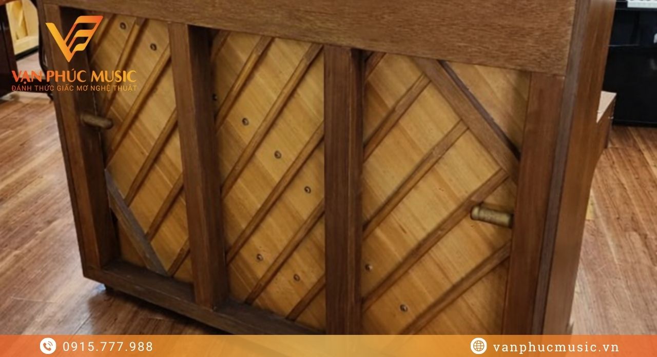 đàn piano Yamaha W103