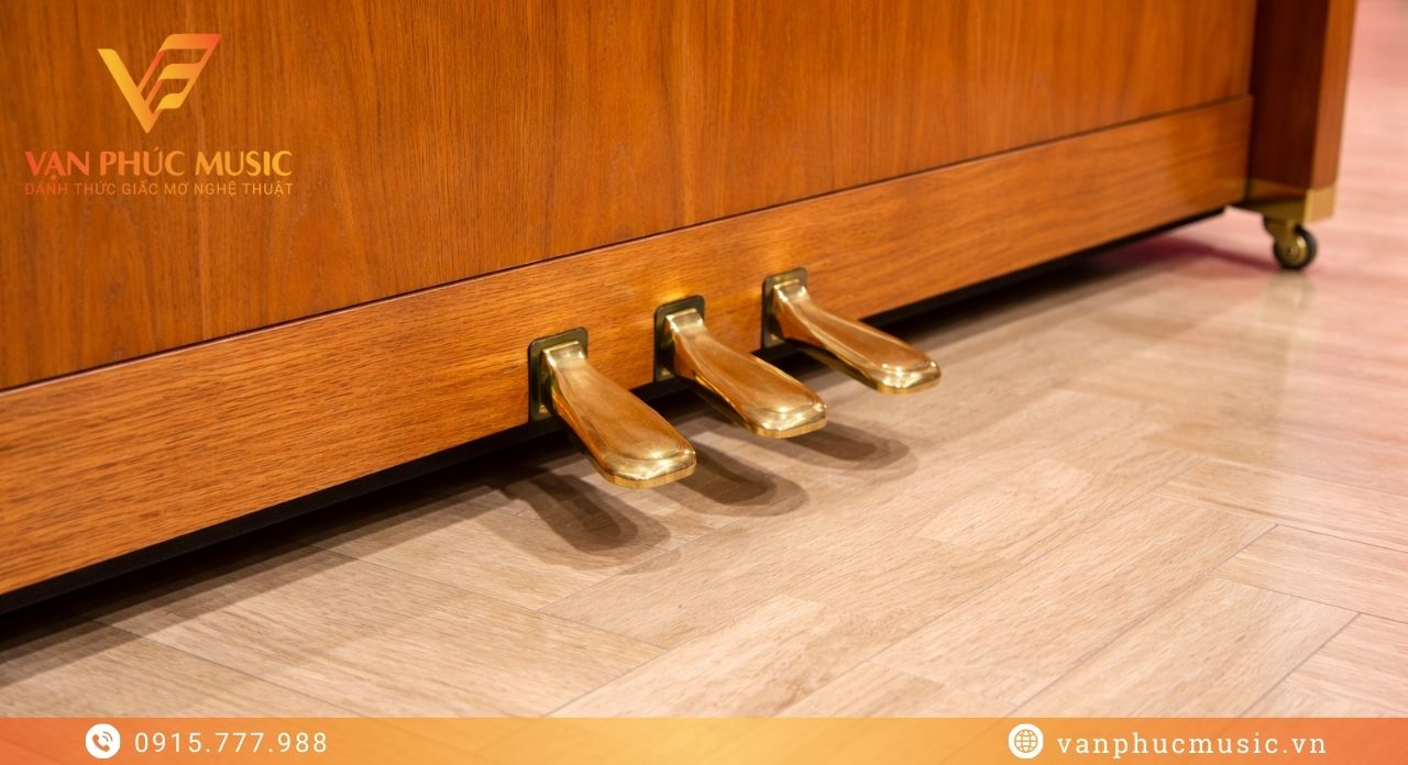 đàn piano đứng Yamaha W104B