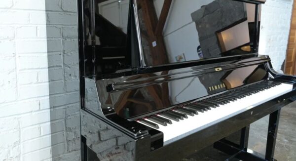 YAMAHA YUA