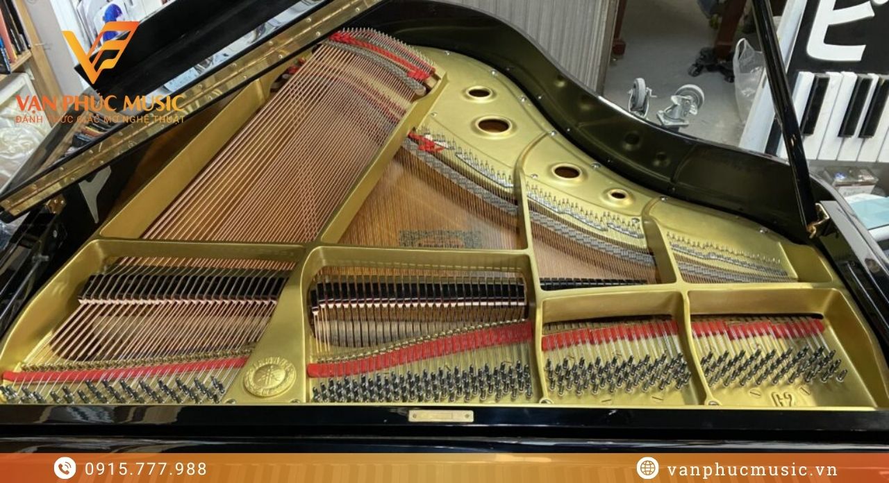 đàn piano cơ YAMAHA G2E