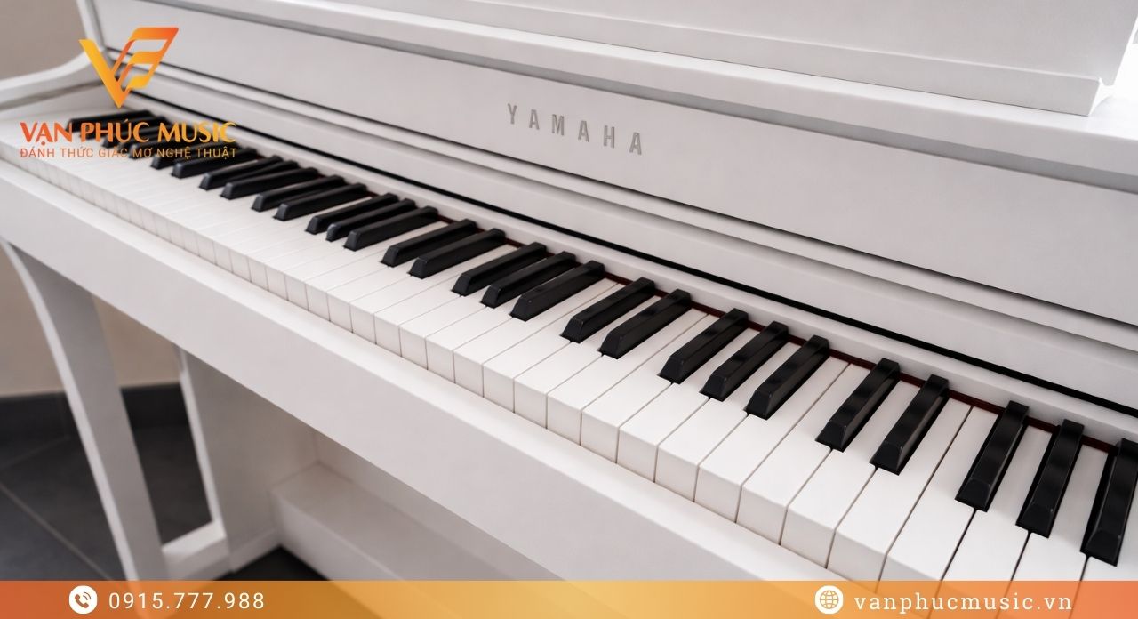 piano điện yamaha clp-875wh