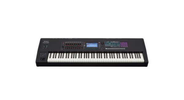 ROLAND FANTOM 8