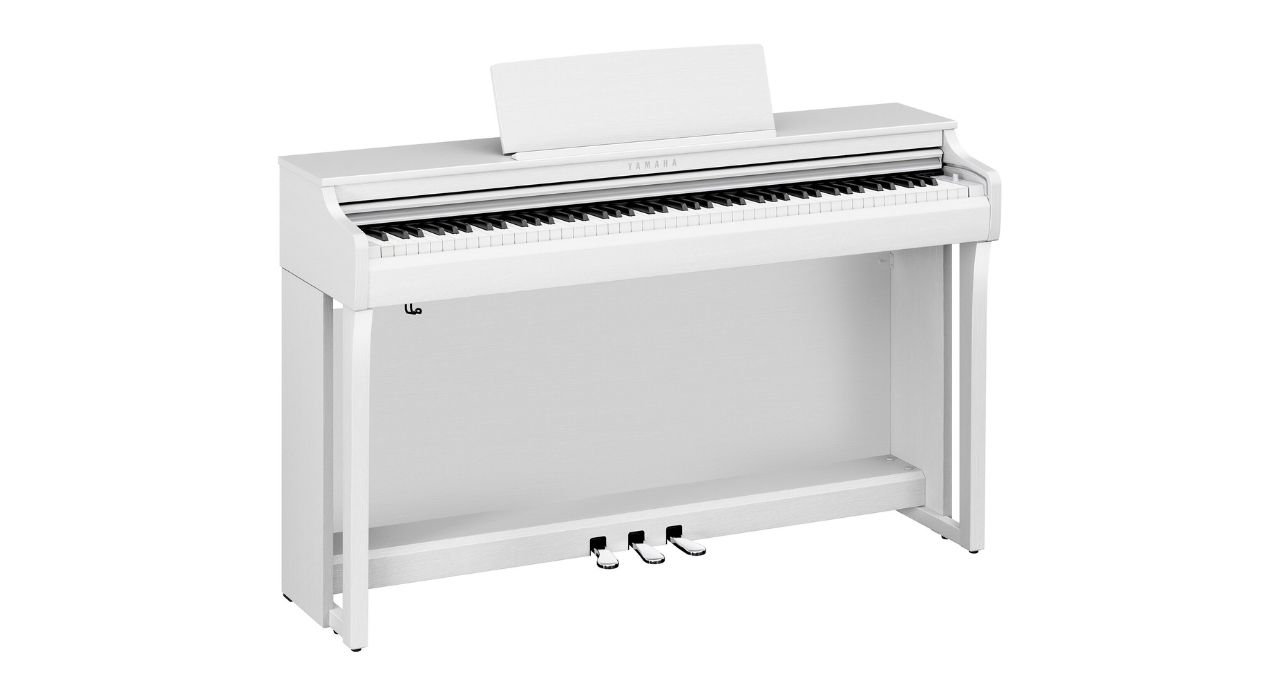 yamaha-clp-825wh