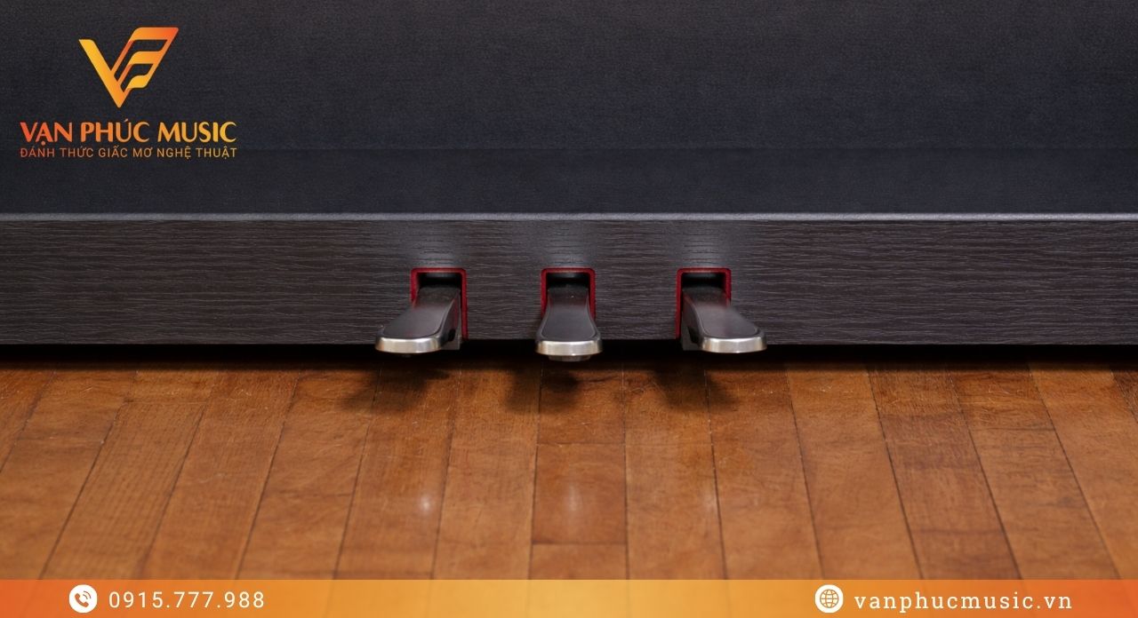 piano điện Yamaha CLP 845R